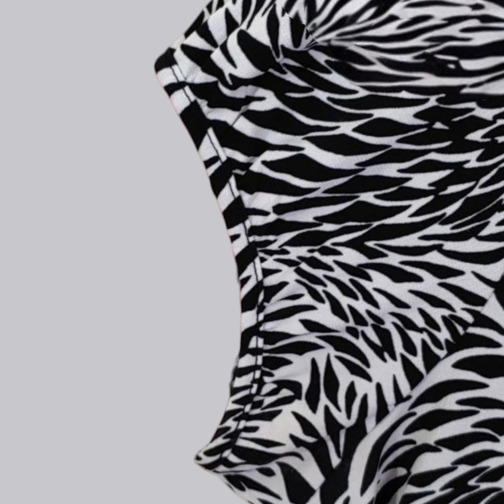 🦓 EUC Zebra Print Short Cap Sleeve Stretchy Top by Worthington - Picture 8 of 10